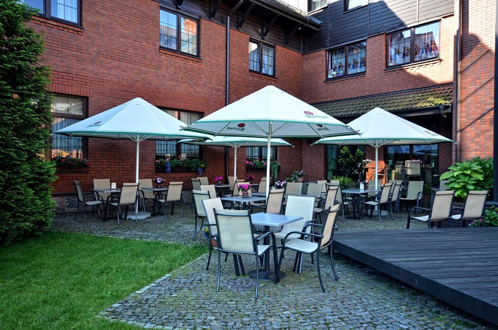 Hotel Zubrowka Spa & Wellness Białowieża エクステリア 写真