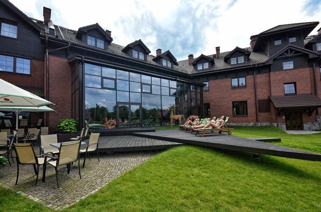 Hotel Zubrowka Spa & Wellness Białowieża エクステリア 写真