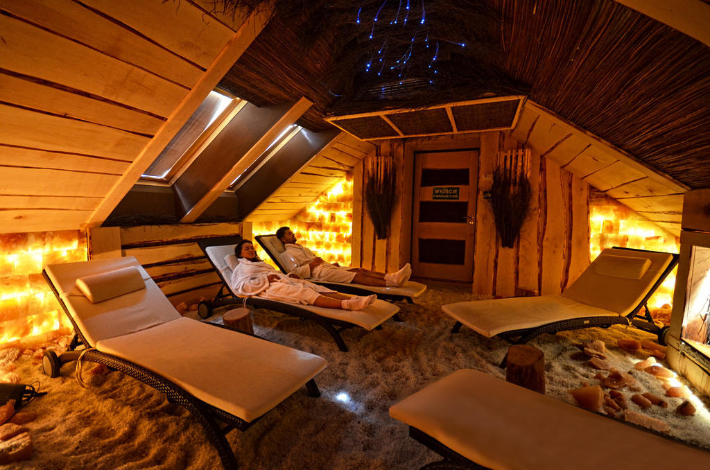 Hotel Zubrowka Spa & Wellness Białowieża エクステリア 写真