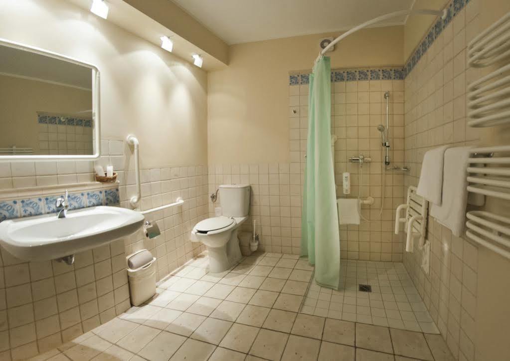 Hotel Zubrowka Spa & Wellness Białowieża エクステリア 写真