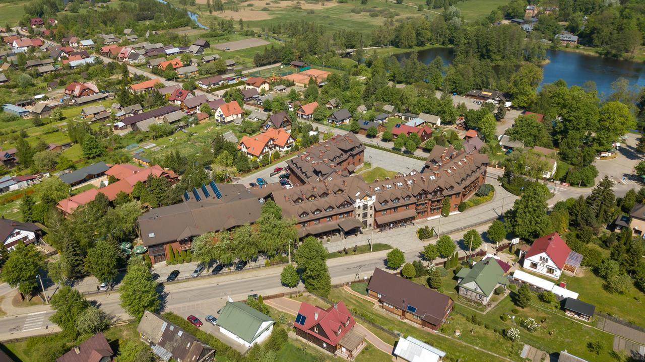Hotel Zubrowka Spa & Wellness Białowieża エクステリア 写真